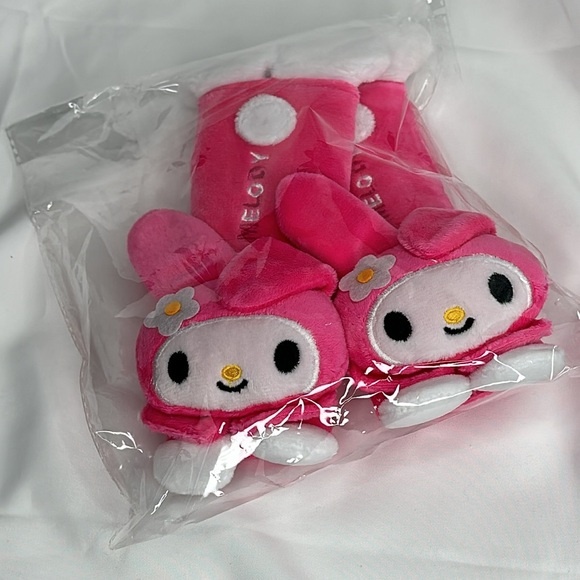 Sanrio Other - Sanrio MY MELODY Plush Car Seat Belt Extended Comfort Shoulder Pads
